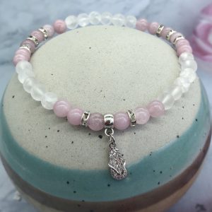 Chalcedony And Quartz Anklet With Flip Flop Charm