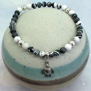 Malachite And Howlite Anklet With Turtle Charm