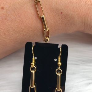 Gold Tone Box Link Bracelet