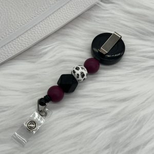 Badge Reel Paw Print, Wine And Black